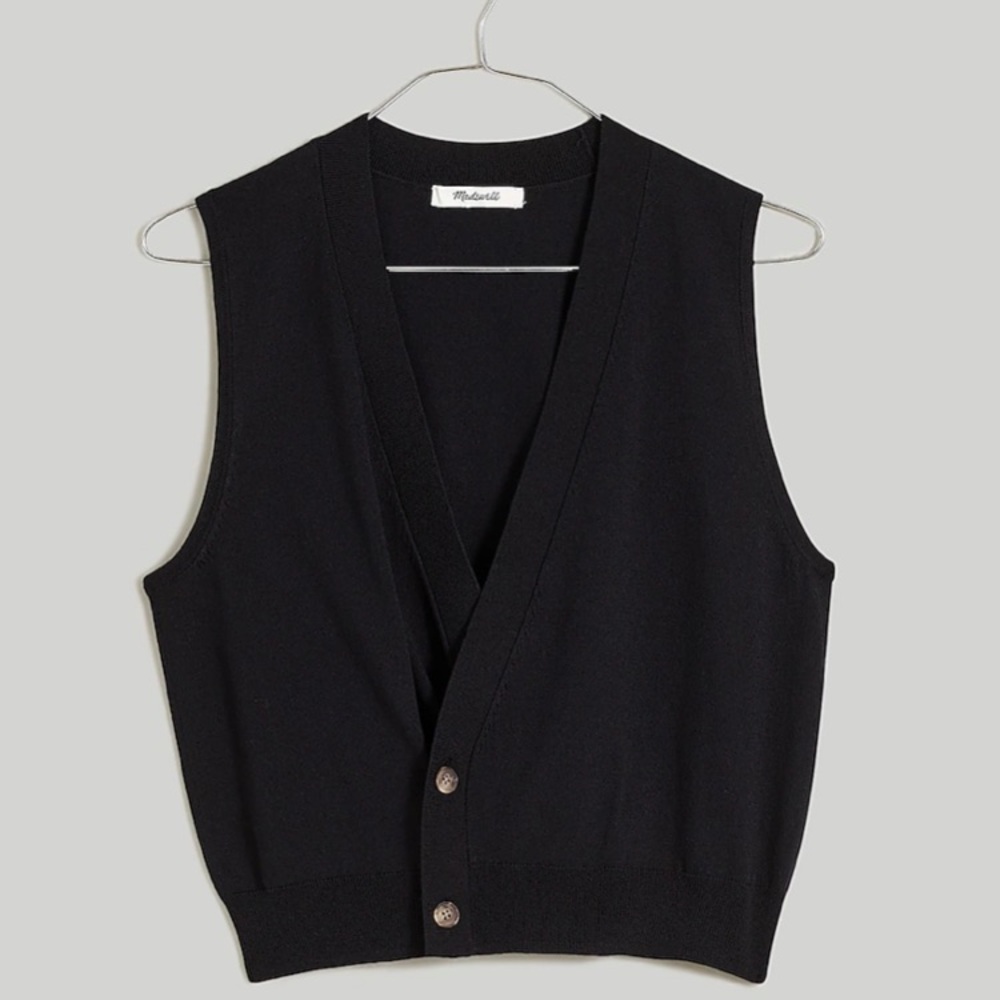 NWT Madewell Asymmetric-Button Sweater Vest in black size XXS